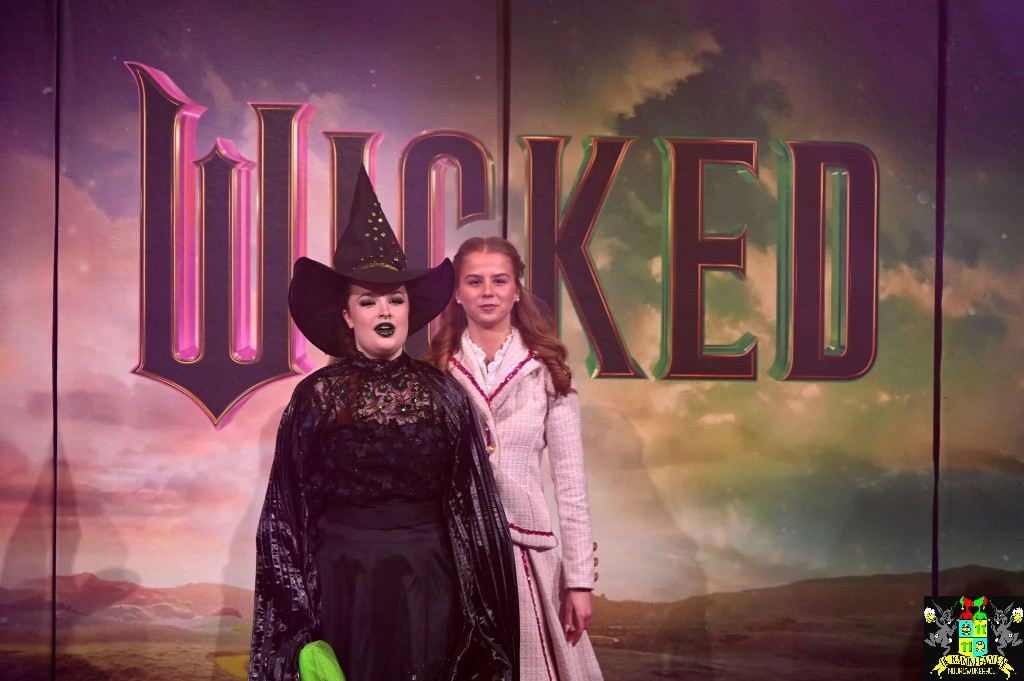 ../Images/Seniorencarnaval 2026 337.jpg